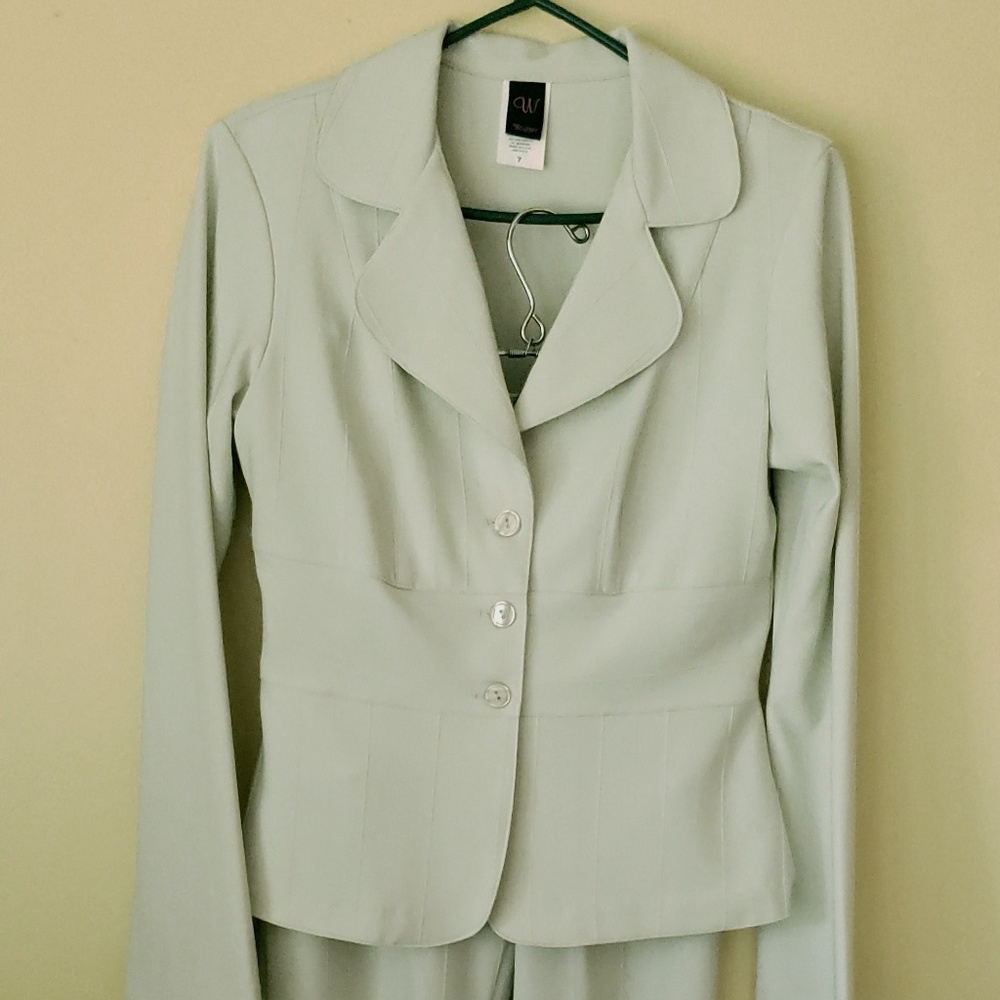 Womens suit: NWT from Kohls